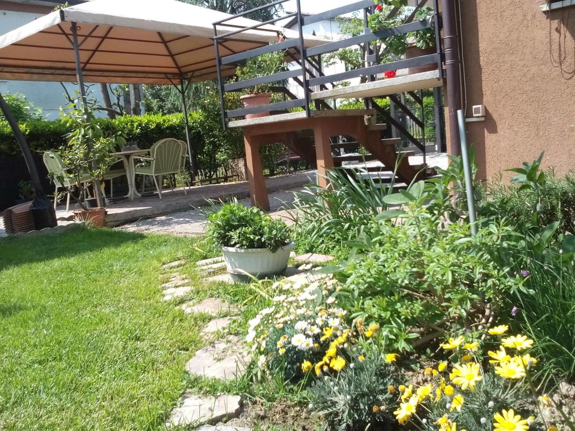 Bed and Breakfast Casa Emanuela à Piazzola sul Brenta Extérieur photo
